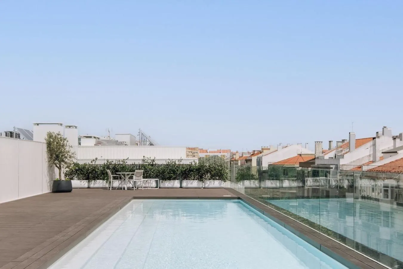 Farol - 1 Bedroom Apartment With Pool In Areeiro Lissabon